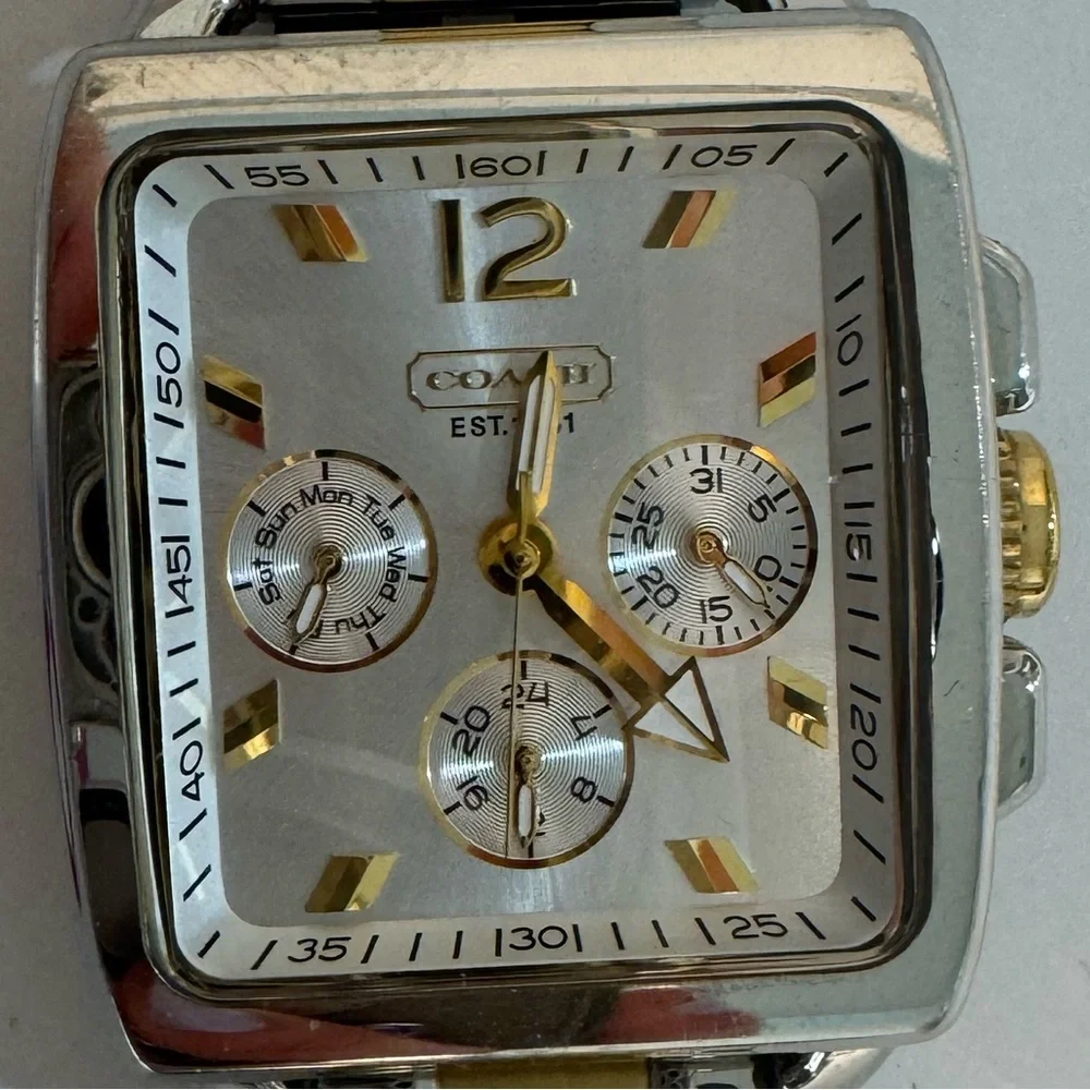 Coach Watch (small) - Picture 4 of 4